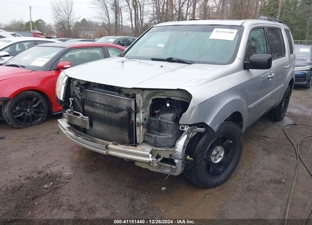 2011 HONDA PILOT EX-L VIN: 5FNYF4H64BB040295