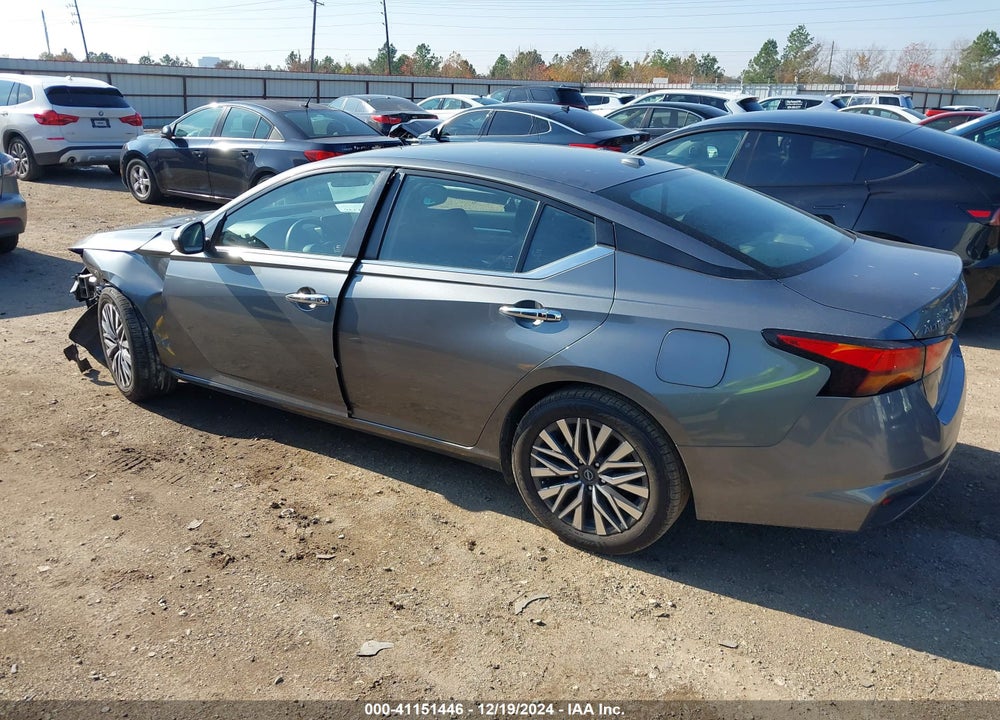 2023 NISSAN ALTIMA SV FWD VIN: 1N4BL4DV8PN336818