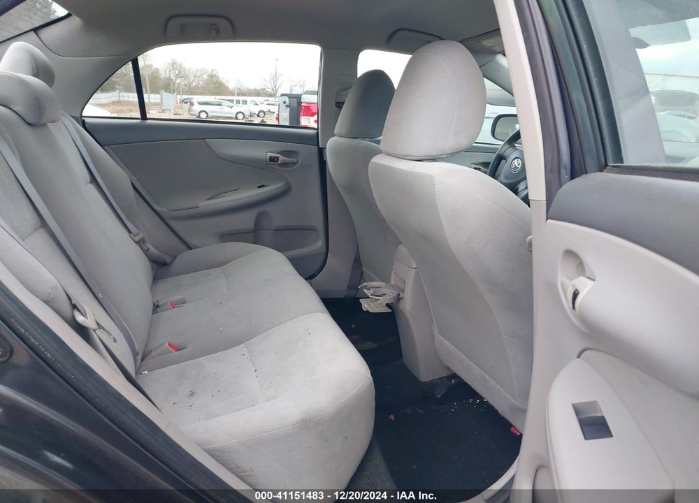 2009 TOYOTA COROLLA LE VIN: 2T1BU40E89C180136