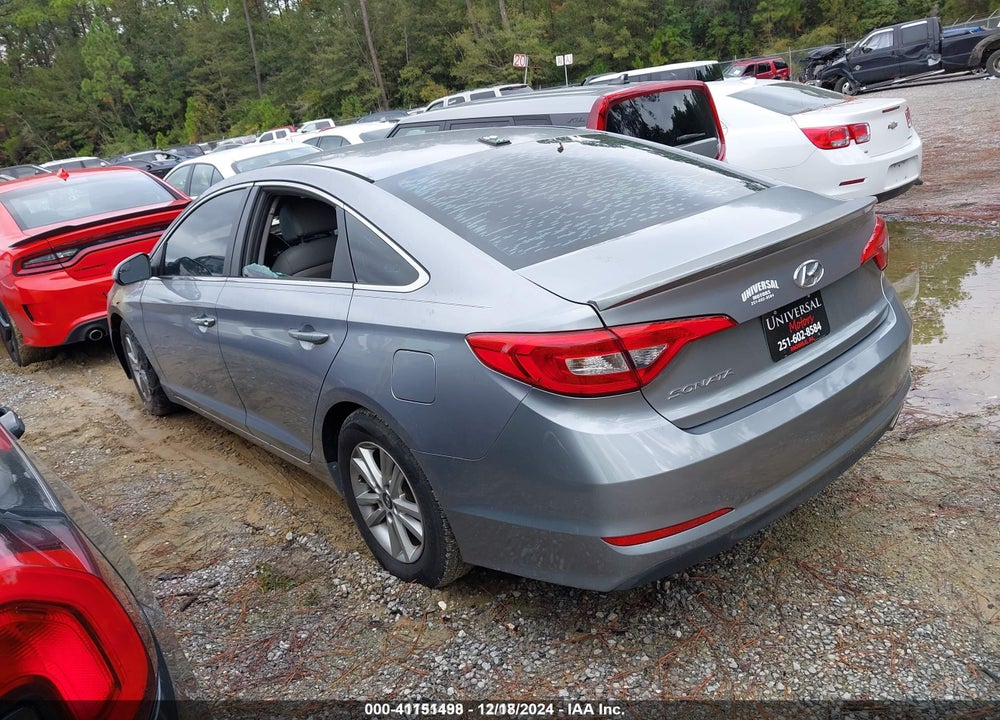 2015 HYUNDAI SONATA SE VIN: 5NPE24AF2FH145532