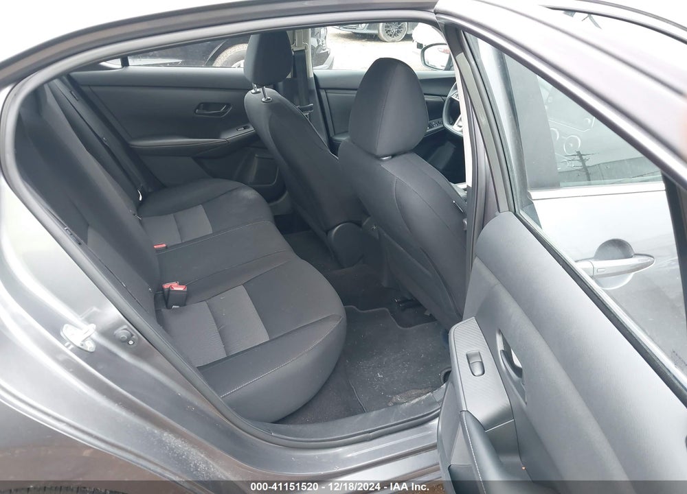 2024 NISSAN SENTRA SV XTRONIC CVT VIN: 3N1AB8CV5RY353182