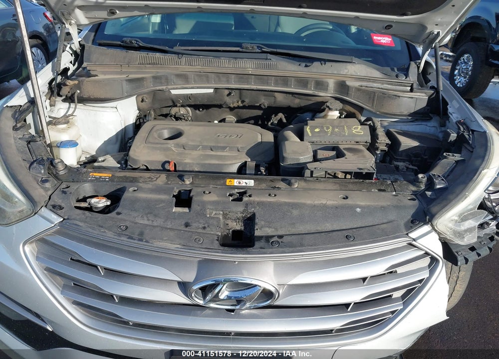 2017 HYUNDAI SANTA FE SPORT 2.4L VIN: 5XYZTDLB4HG438870