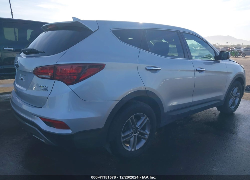 2017 HYUNDAI SANTA FE SPORT 2.4L VIN: 5XYZTDLB4HG438870