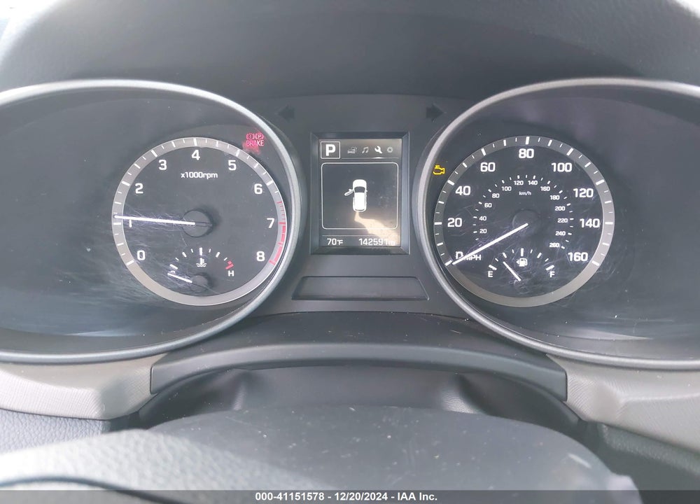 2017 HYUNDAI SANTA FE SPORT 2.4L VIN: 5XYZTDLB4HG438870