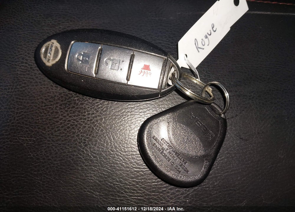 2012 NISSAN ROGUE SV W/SL PKG VIN: JN8AS5MV1CW374432
