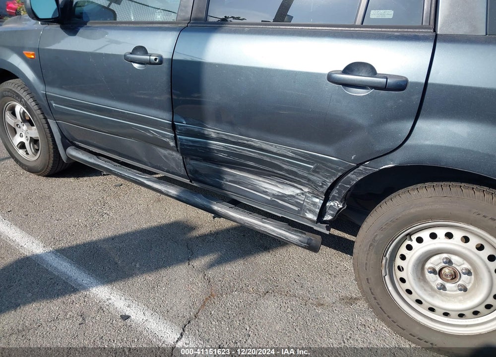 2006 HONDA PILOT EX-L VIN: 5FNYF28566B036167