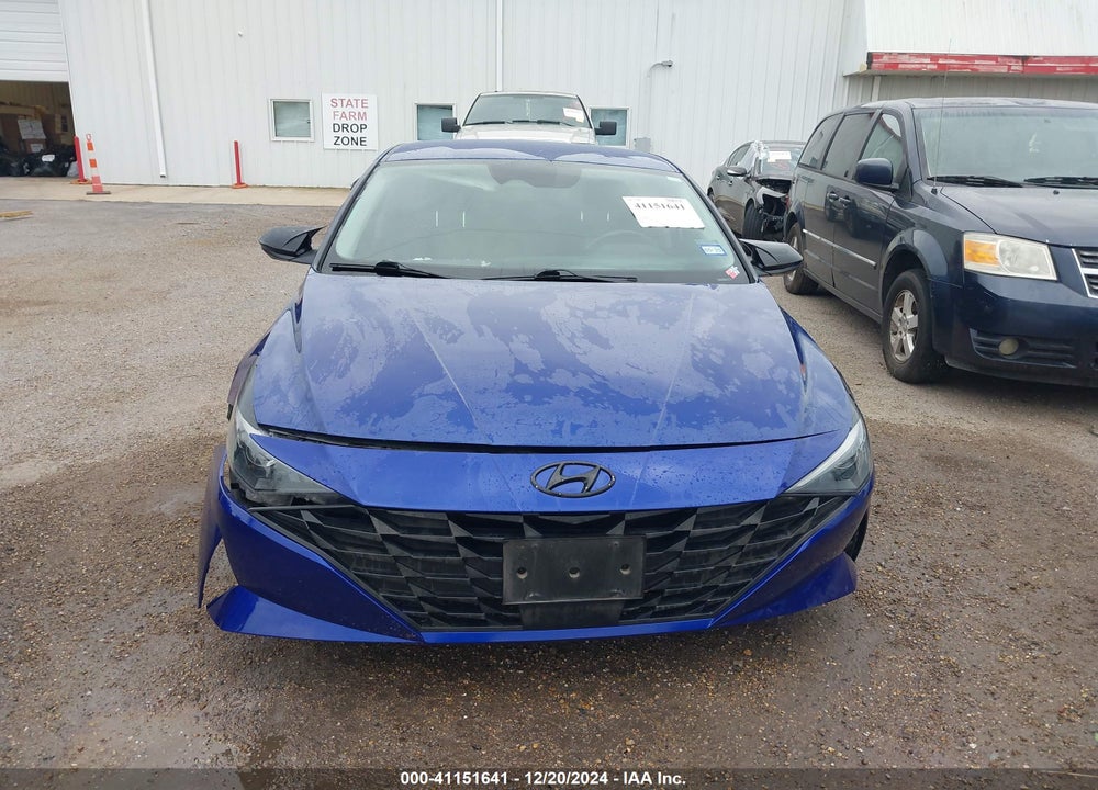 2022 HYUNDAI ELANTRA VIN: 5NPLS4AG7NH085682