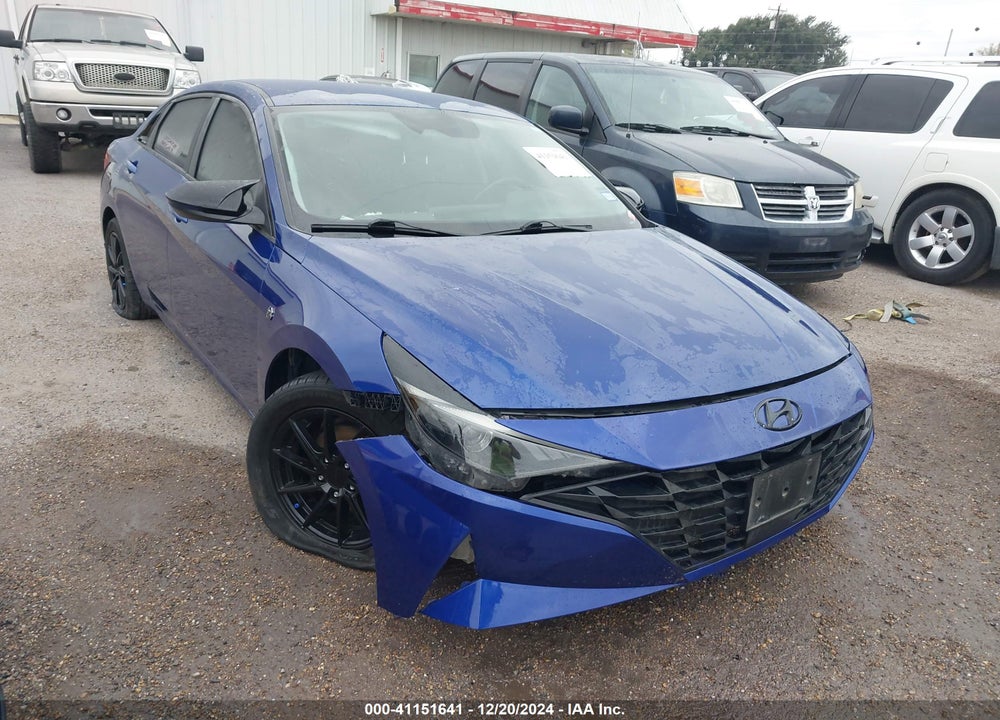 2022 HYUNDAI ELANTRA VIN: 5NPLS4AG7NH085682