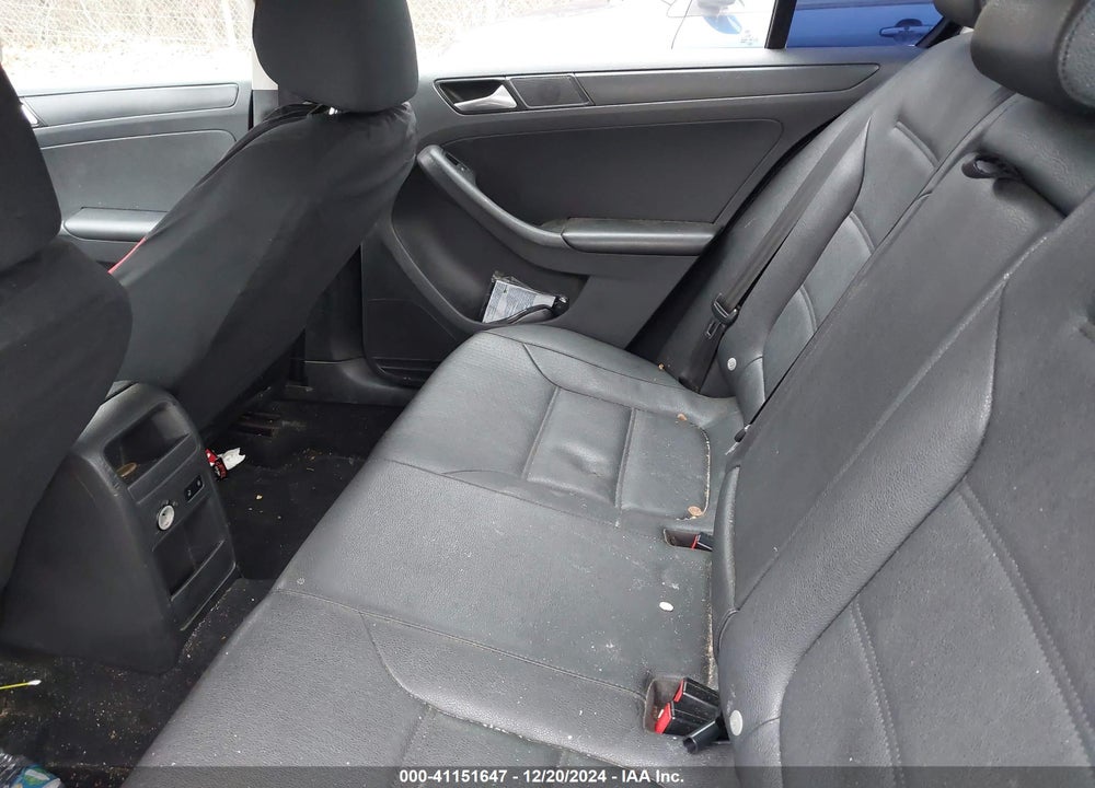 2012 VOLKSWAGEN JETTA VIN: 3VWBP7AJ5CM427564