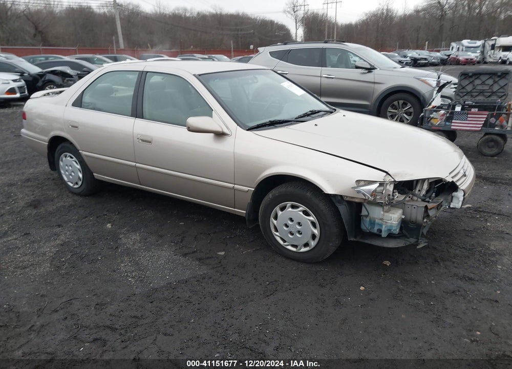 1998 TOYOTA CAMRY LE VIN: 4T1BG22K3WU859255