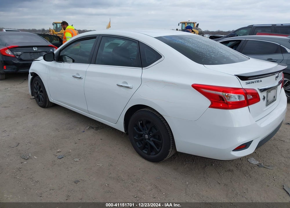 2018 NISSAN SENTRA VIN: 3N1AB7AP6JY238626
