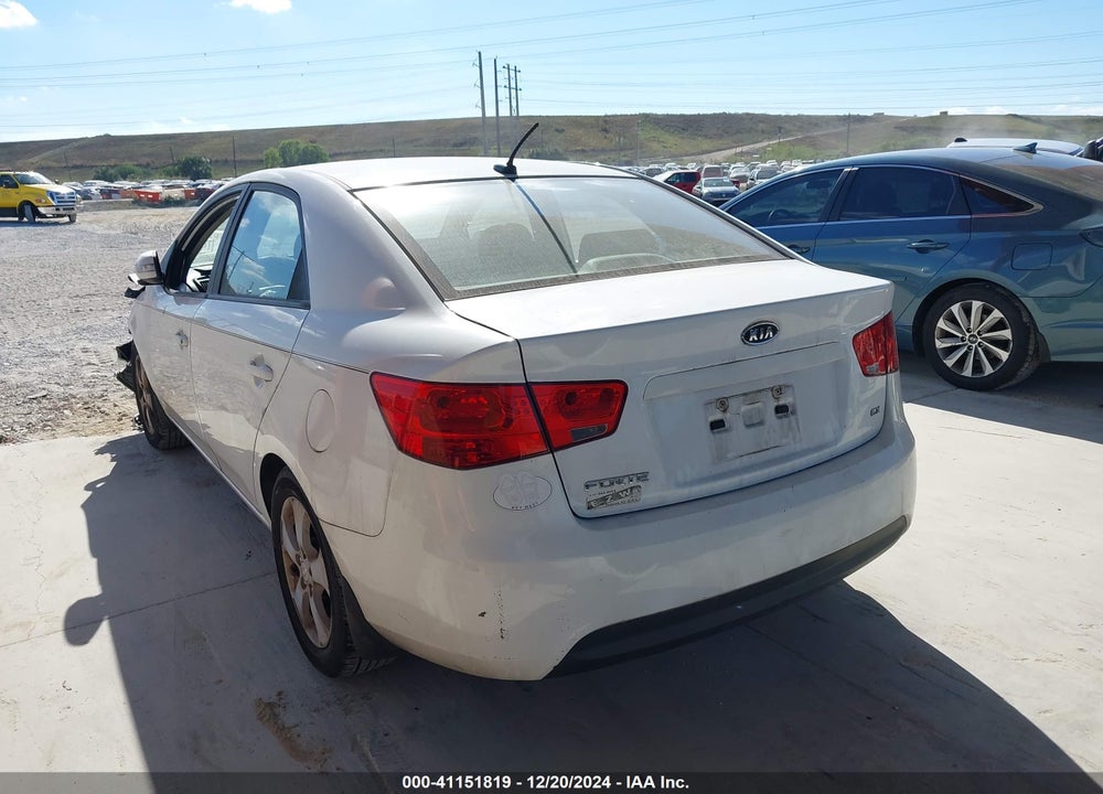2010 KIA FORTE EX VIN: KNAFU4A24A5109715