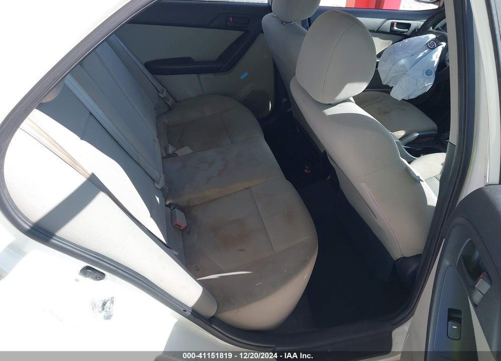 2010 KIA FORTE EX VIN: KNAFU4A24A5109715