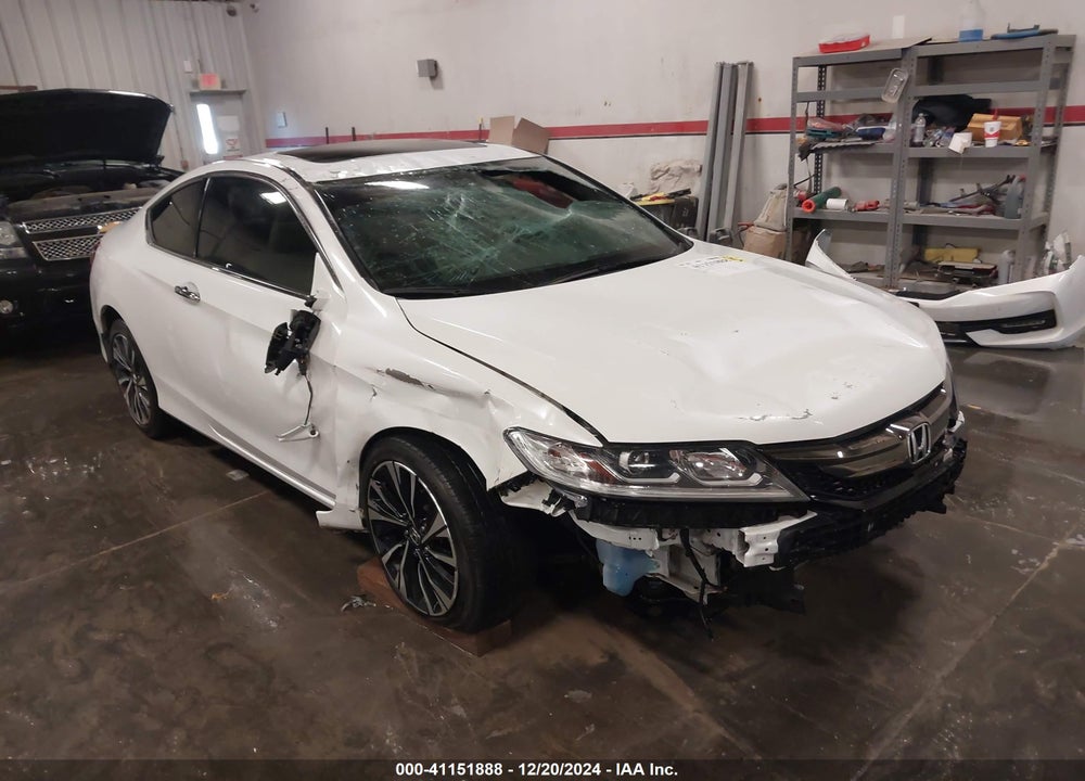 2017 HONDA ACCORD EX-L V6 VIN: 1HGCT2B86HA004726