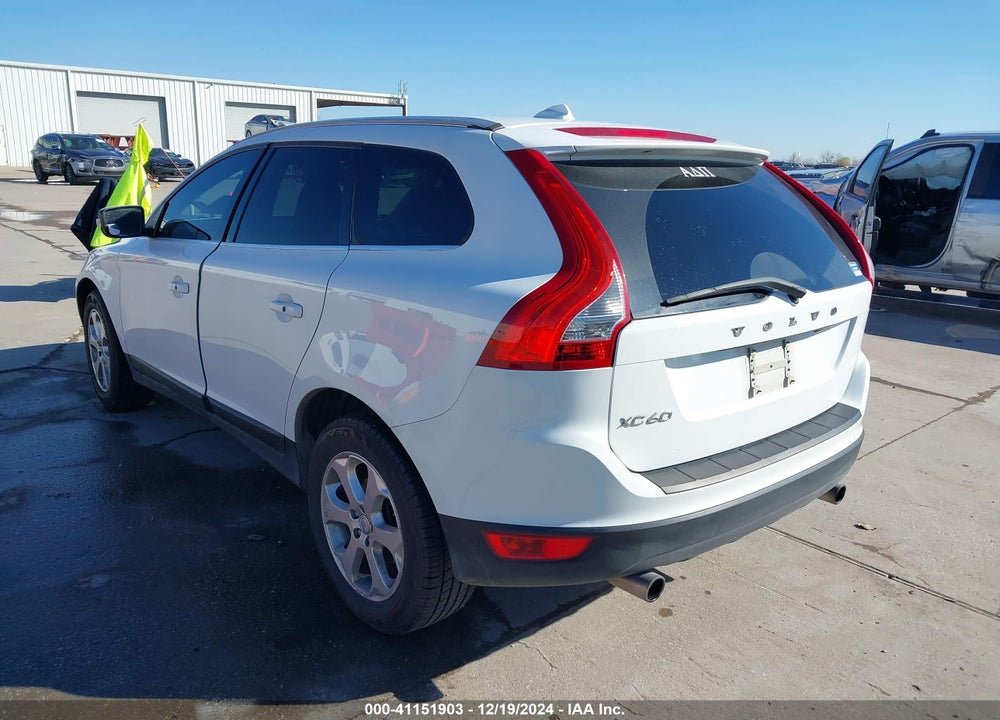 2013 VOLVO XC60 3.2 VIN: YV4952DLXD2429341