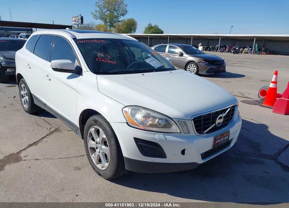 2013 VOLVO XC60 3.2 VIN: YV4952DLXD2429341