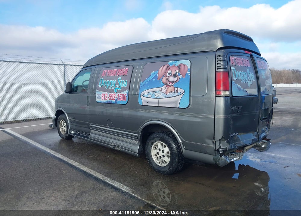 1998 GMC SAVANA RV VIN: 1GDFG15R4W1056685