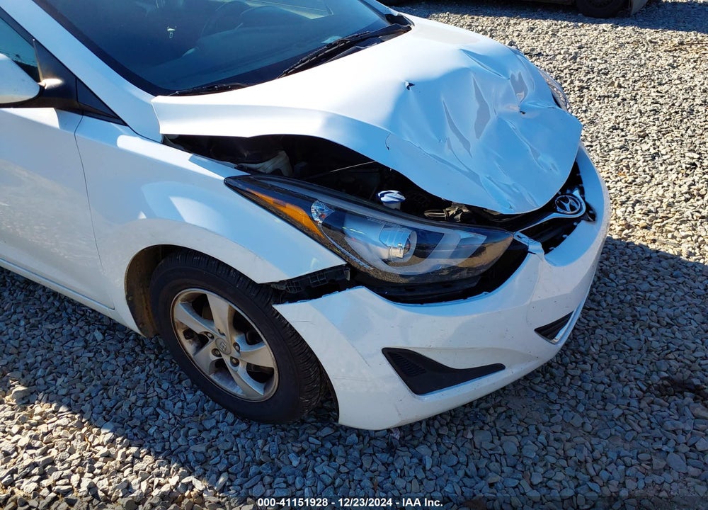 2015 HYUNDAI ELANTRA SE VIN: 5NPDH4AE8FH629917