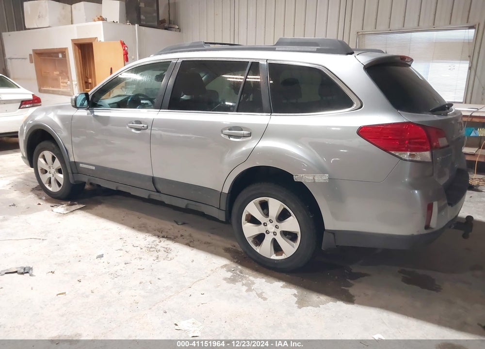2011 SUBARU OUTBACK 2.5I PREMIUM VIN: 4S4BRCCC3B3380003