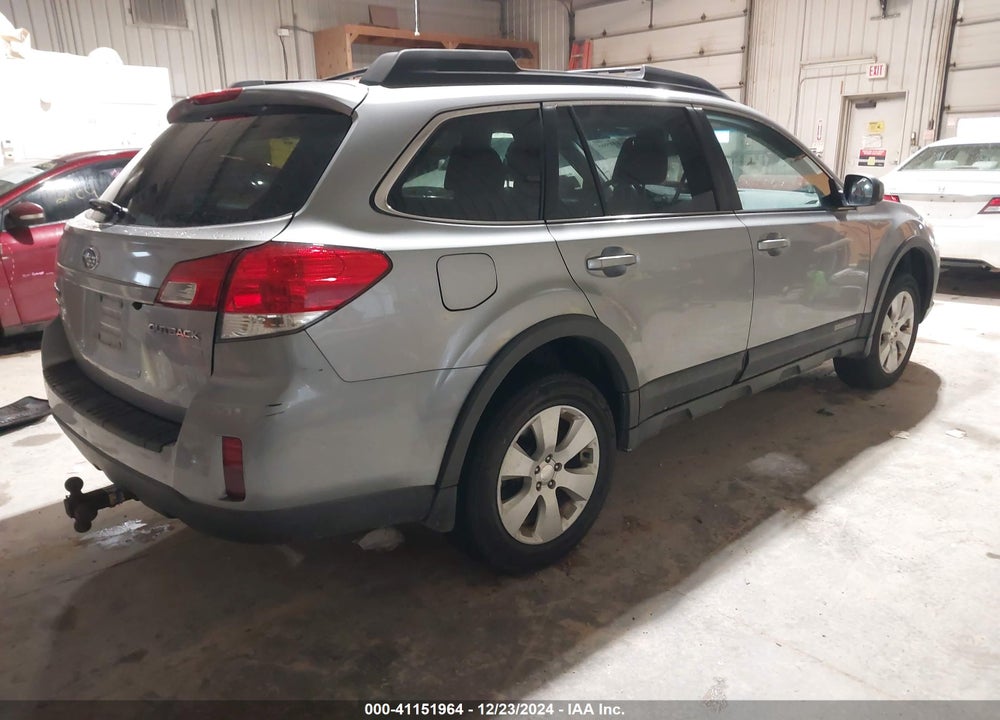 2011 SUBARU OUTBACK 2.5I PREMIUM VIN: 4S4BRCCC3B3380003