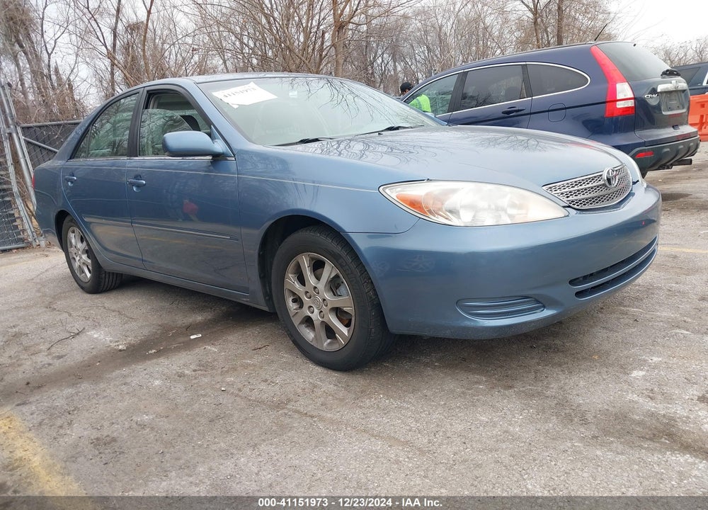 2002 TOYOTA CAMRY XLE VIN: 4T1BE32K32U588025