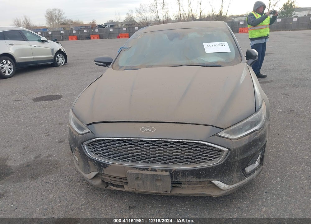 2019 FORD FUSION TITANIUM VIN: 3FA6P0D92KR207688