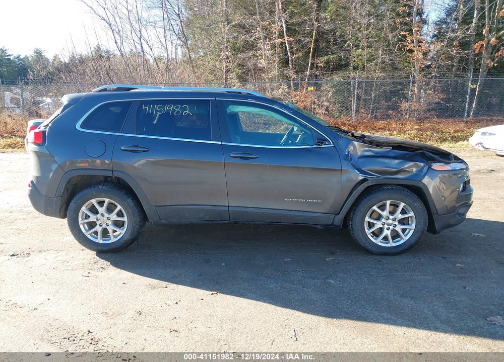 2016 JEEP CHEROKEE LATITUDE VIN: 1C4PJMCS9GW132262