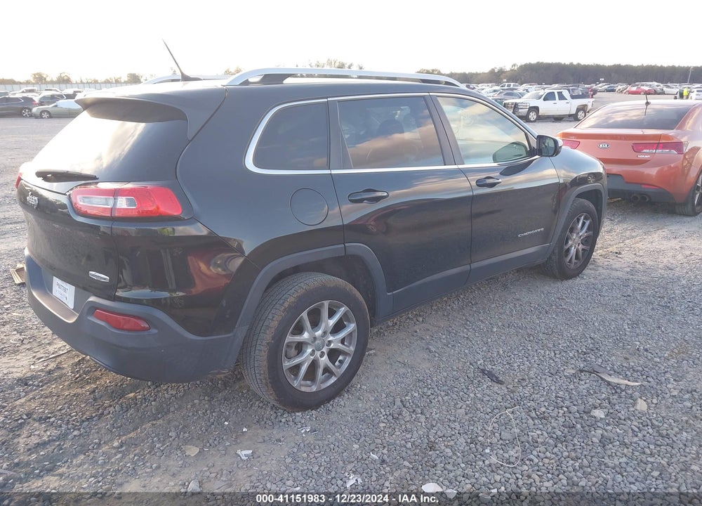 2014 JEEP CHEROKEE VIN: 1C4PJLCB8EW232926