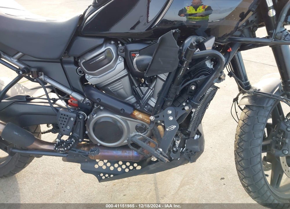2022 HARLEY-DAVIDSON RA1250 S VIN: 1HD1ZES25NB326361
