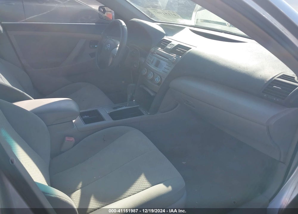 2009 TOYOTA CAMRY LE VIN: 4T4BE46K89R118749