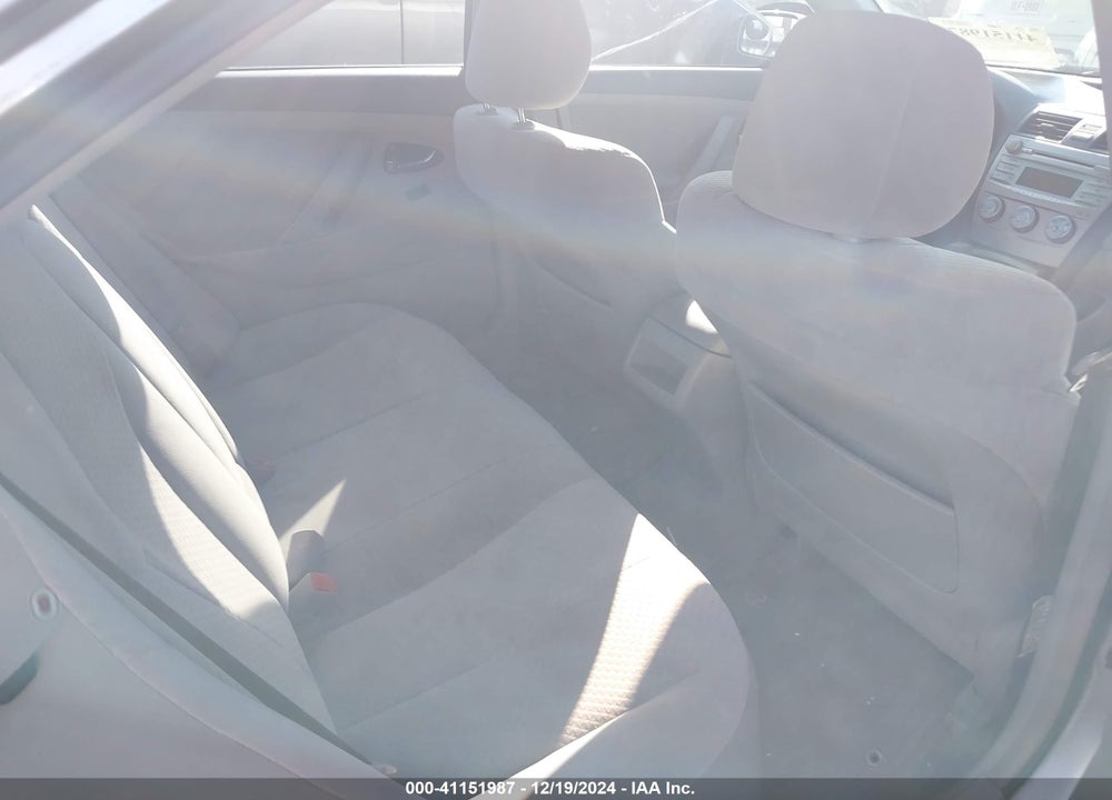 2009 TOYOTA CAMRY LE VIN: 4T4BE46K89R118749