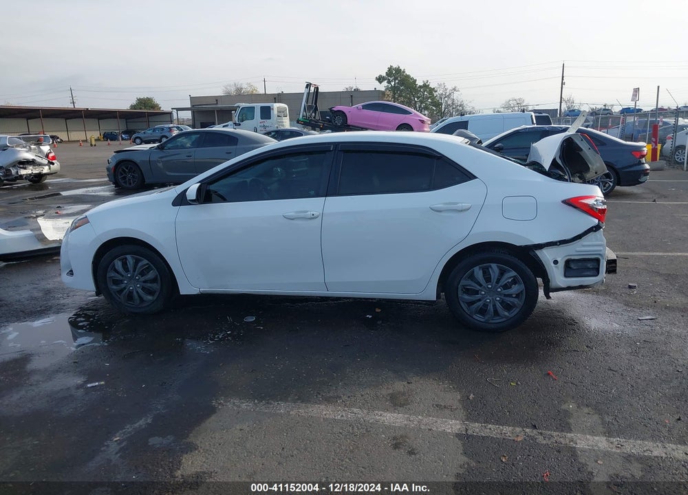 2018 TOYOTA COROLLA VIN: 5YFBURHE1JP752735