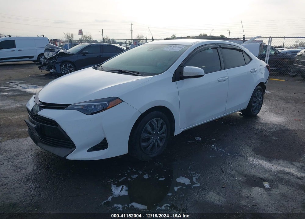 2018 TOYOTA COROLLA VIN: 5YFBURHE1JP752735