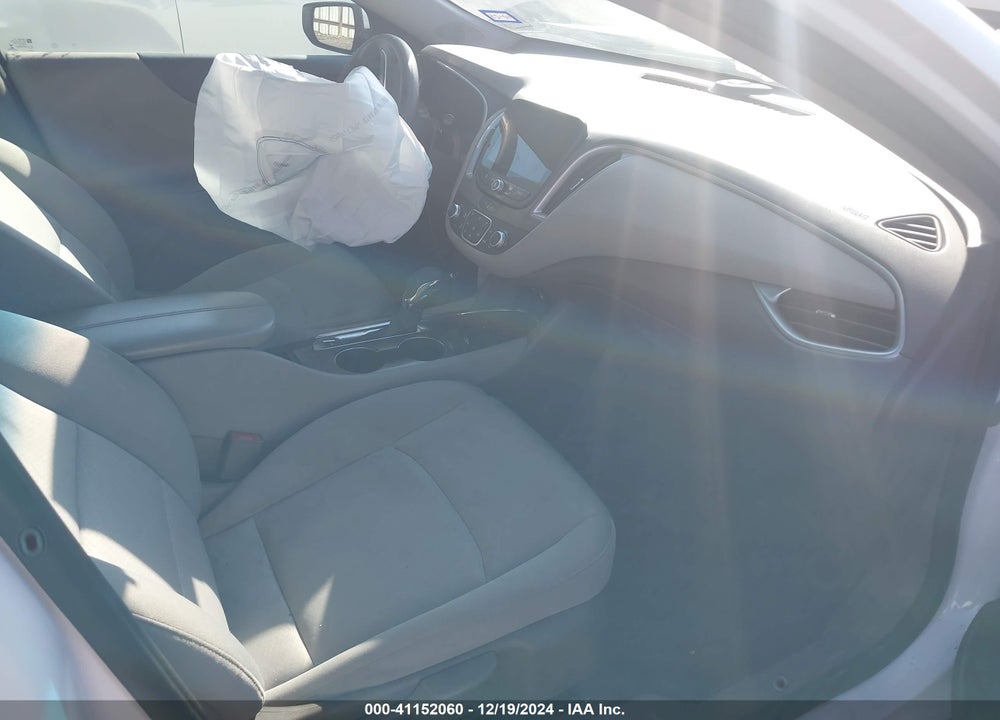 2022 CHEVROLET MALIBU FWD LT VIN: 1G1ZD5ST3NF141061