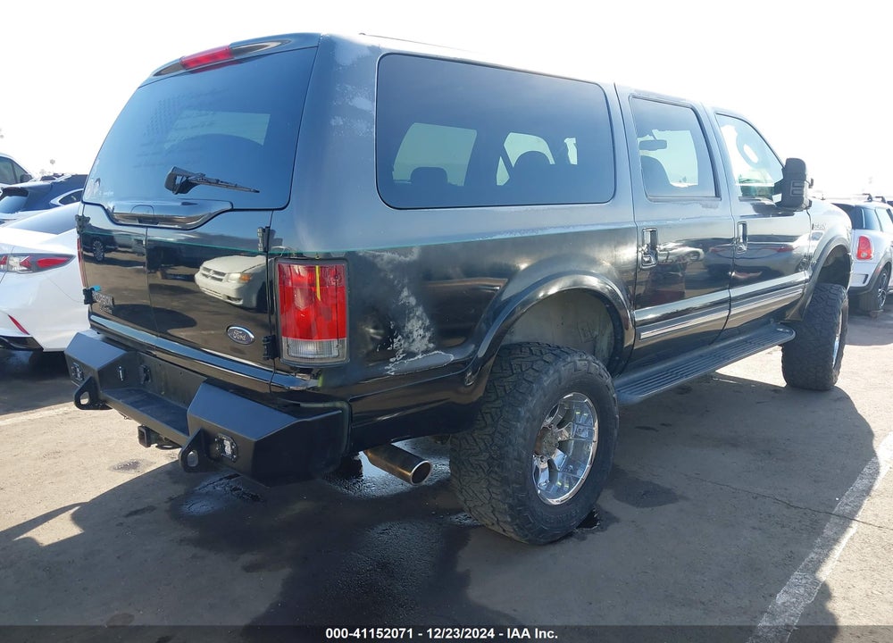 2005 FORD EXCURSION LIMITED VIN: 1FMNU43S65ED43562