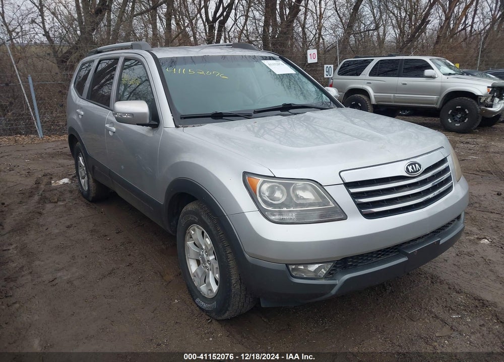 2009 KIA BORREGO EX V6 VIN: KNDJH741695013330