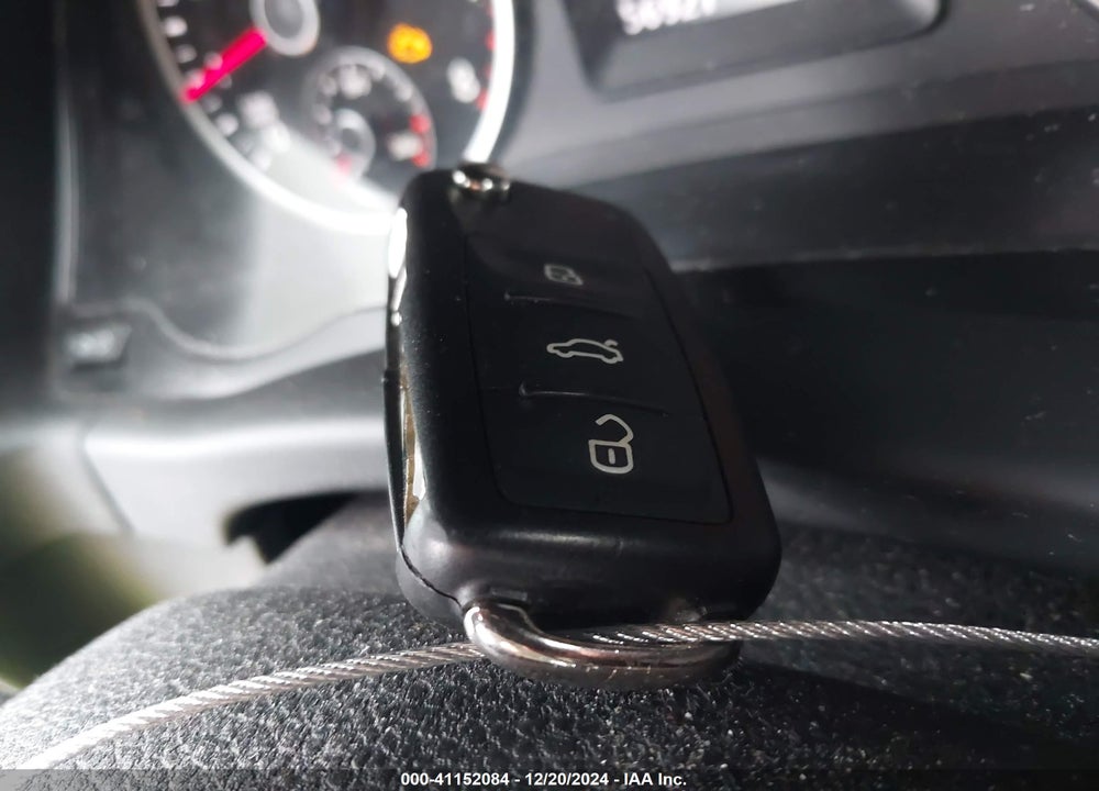 2017 VOLKSWAGEN TIGUAN 2.0T S VIN: WVGAV7AX1HW511974