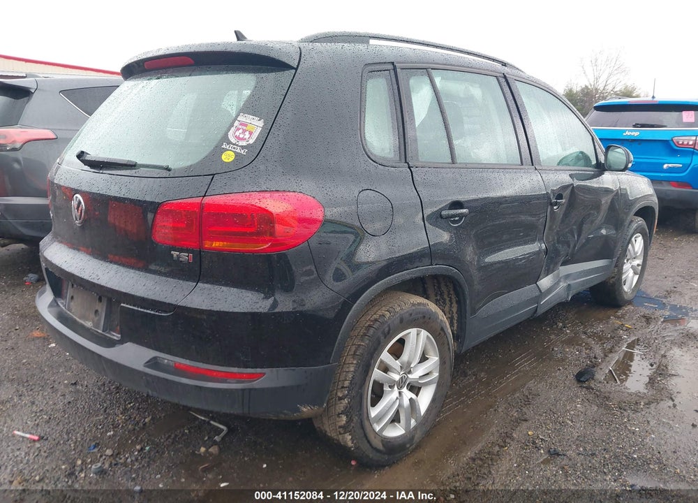 2017 VOLKSWAGEN TIGUAN 2.0T S VIN: WVGAV7AX1HW511974
