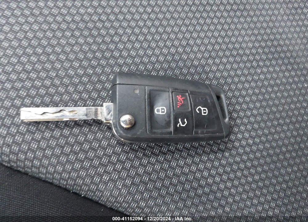 2019 VOLKSWAGEN JETTA VIN: 3VWC57BU0KM037196