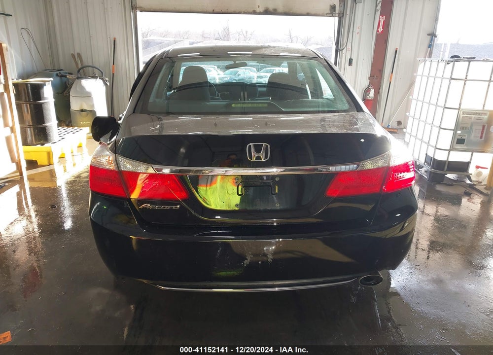 2015 HONDA ACCORD LX VIN: 1HGCR2F36FA228072