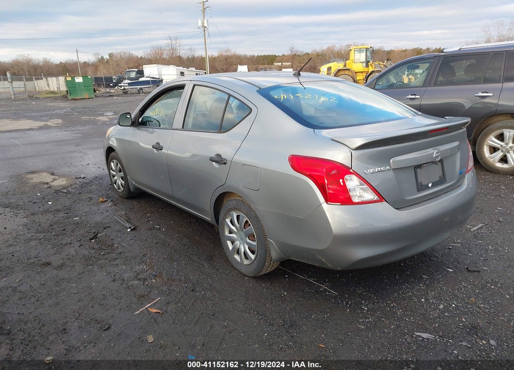 2014 NISSAN VERSA 1.6 S+ VIN: 3N1CN7APXEL838150