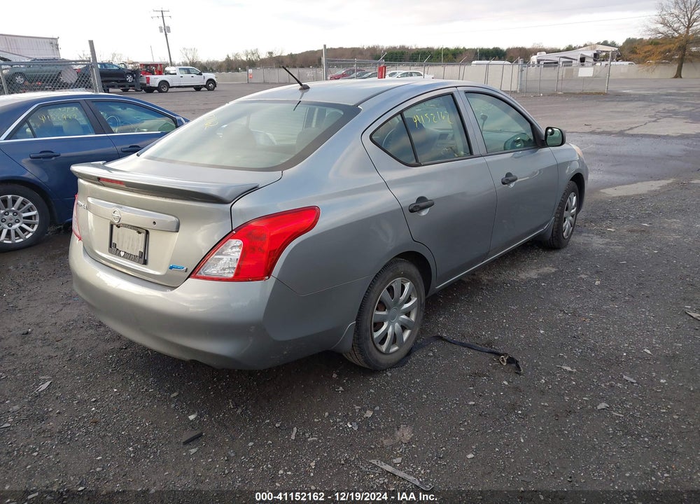 2014 NISSAN VERSA 1.6 S+ VIN: 3N1CN7APXEL838150