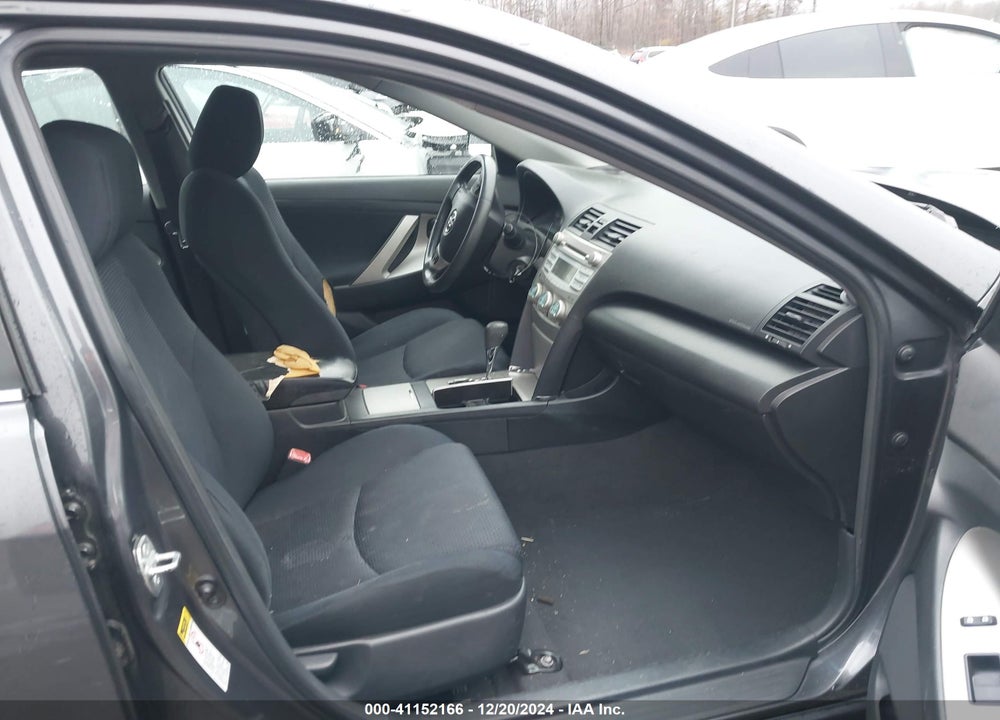 2009 TOYOTA CAMRY SE VIN: 4T1BE46K89U870557