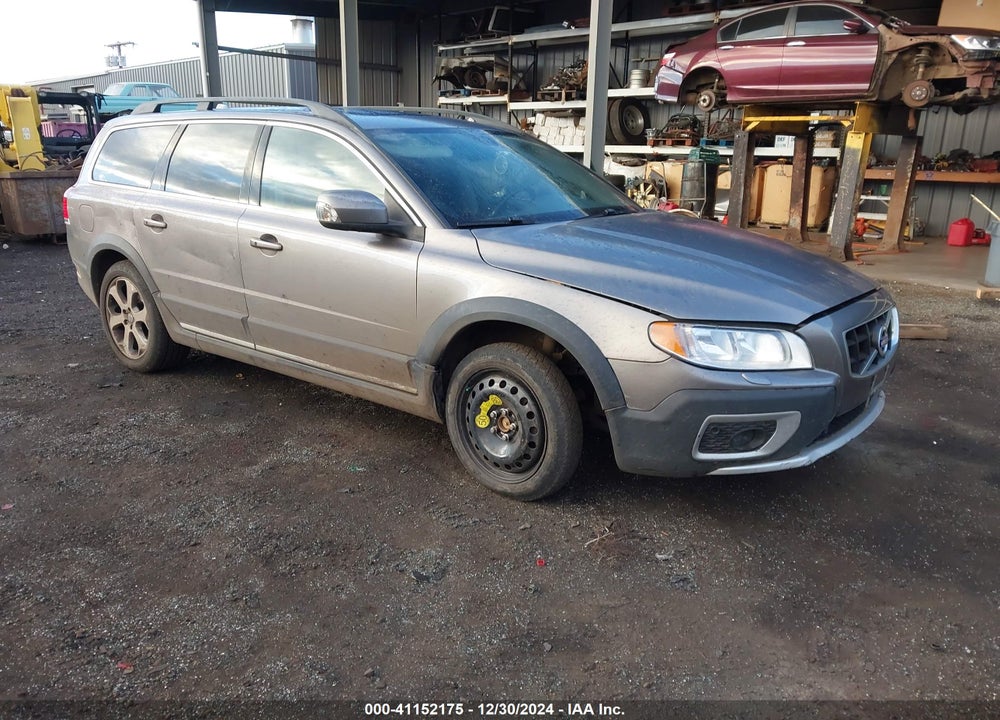 2010 VOLVO XC70 T6 VIN: YV4992BZ2A1084433