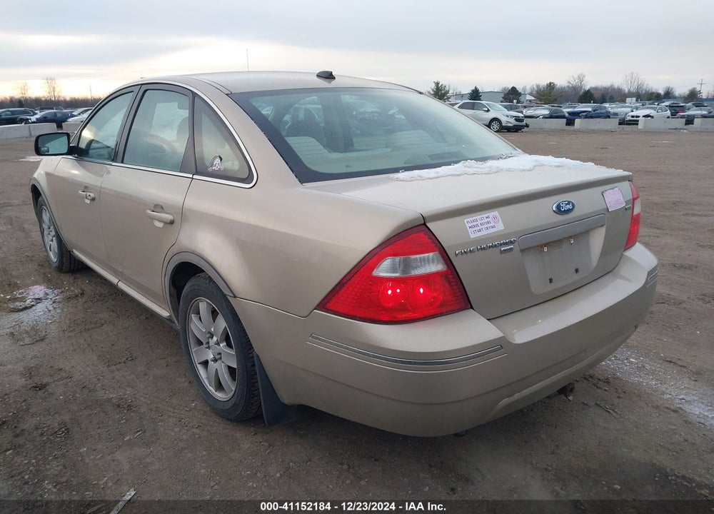 2007 FORD FIVE HUNDRED SEL VIN: 1FAHP27107G113107