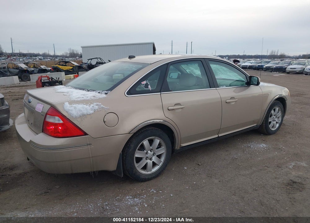 2007 FORD FIVE HUNDRED SEL VIN: 1FAHP27107G113107