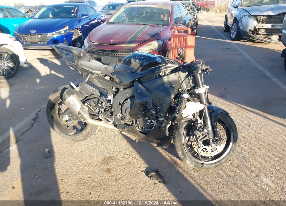 2021 YAMAHA YZFR1 VIN: JYARN66E7MA001382