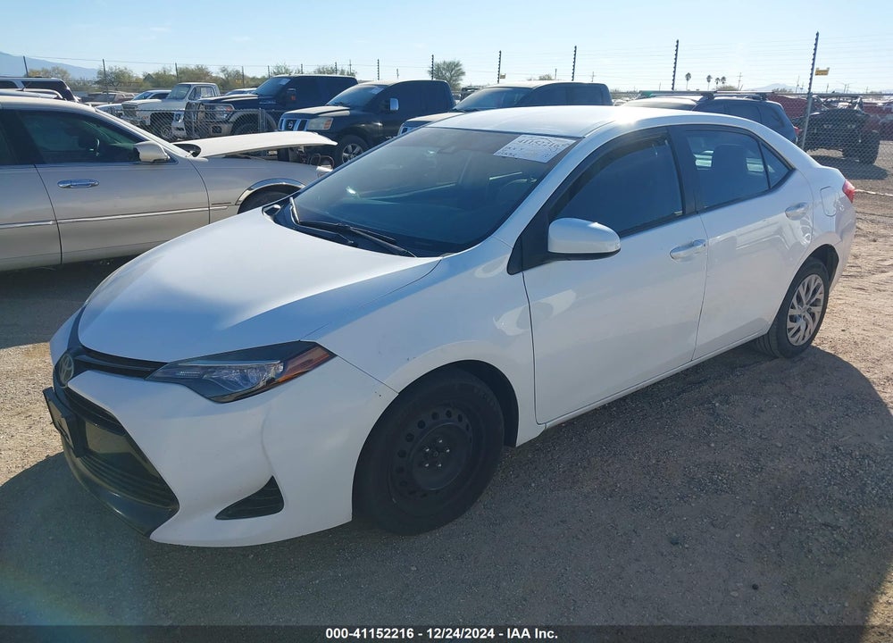 2017 TOYOTA COROLLA LE VIN: 2T1BURHE2HC747506