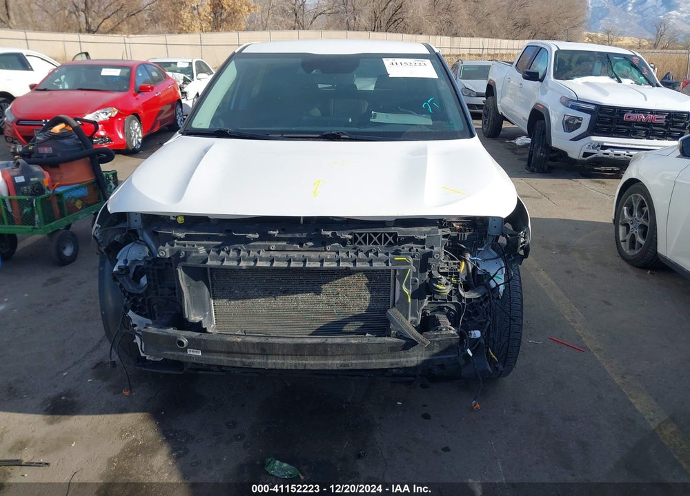 2022 KIA SELTOS LX VIN: KNDEPCAA1N7332618