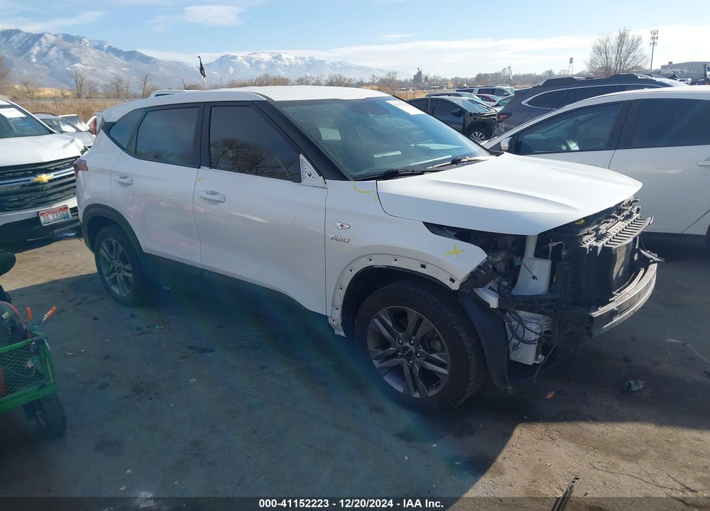 2022 KIA SELTOS LX VIN: KNDEPCAA1N7332618